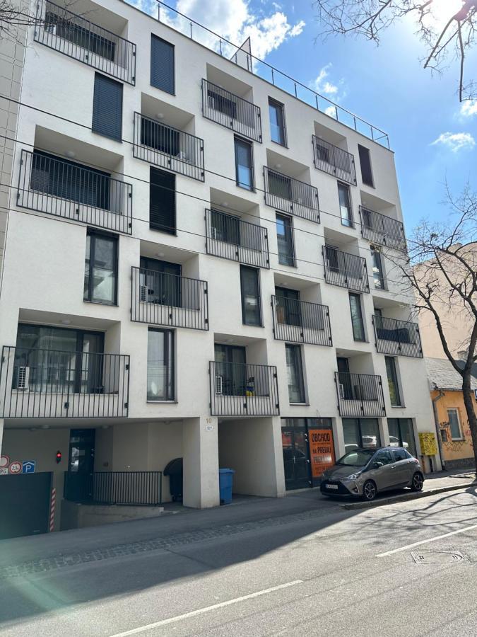 Mickey Apartment Old Town Bratislava Exterior foto
